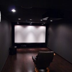ホームシアターインストーラーの仕事31～シアタールーム