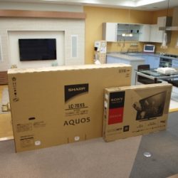 ホームシアターインストーラーの仕事48～70インチの液晶テレビ　シャープLC-70X5