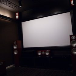 ホームシアターインストーラーの仕事161～約4.8畳の専用ルームで90インチ＆7.1ｃｈ