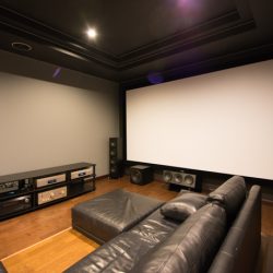 ホームシアターインストーラーの仕事253～地下のシアター専用ルーム