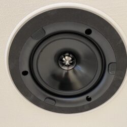 【インストーラーお勧め商品】バックボックスで音漏れ対策UP！KEF埋込スピーカーをご紹介【KEF Ci100.2QR】